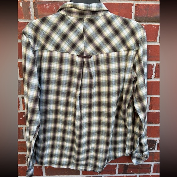 Flyshacker Clothing Company Mens Flannel Long Sleeve Button Down Shirt. Size L - Picture 2 of 5